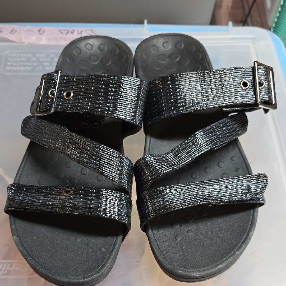 Vionic Sandals